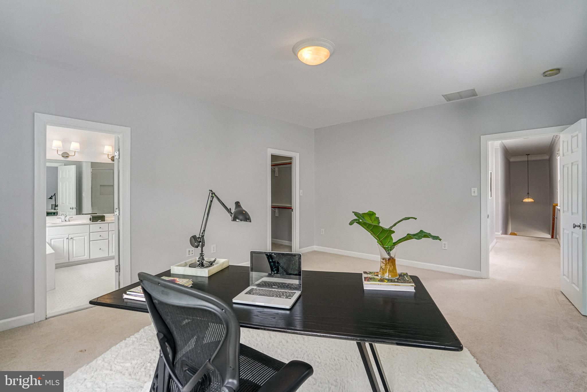 ELLISON HEIGHTS - Residential