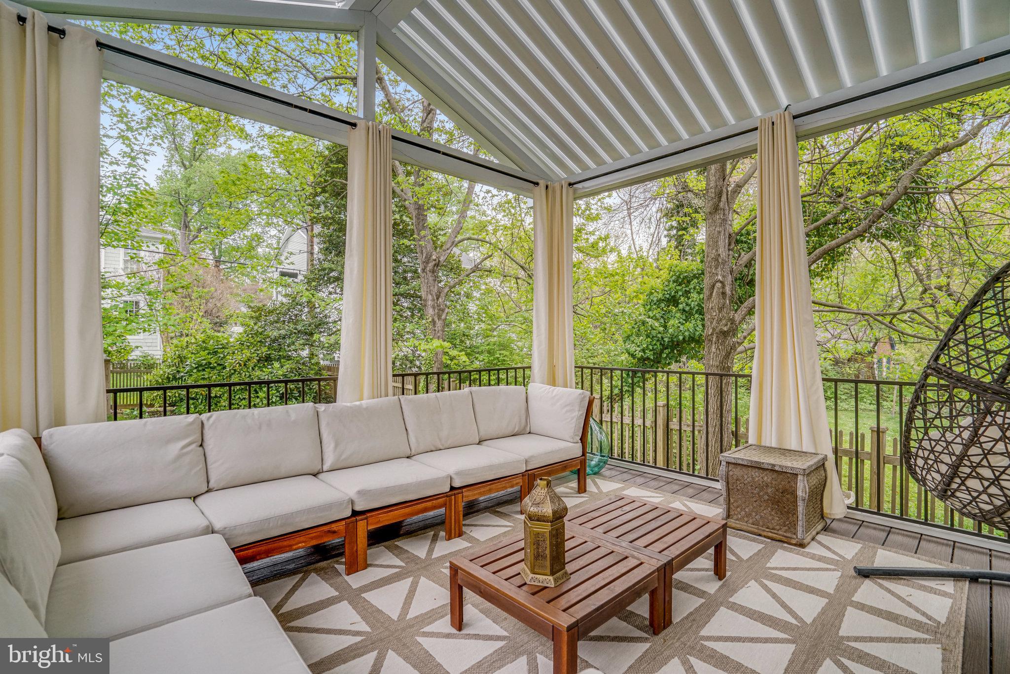 ELLISON HEIGHTS - Residential