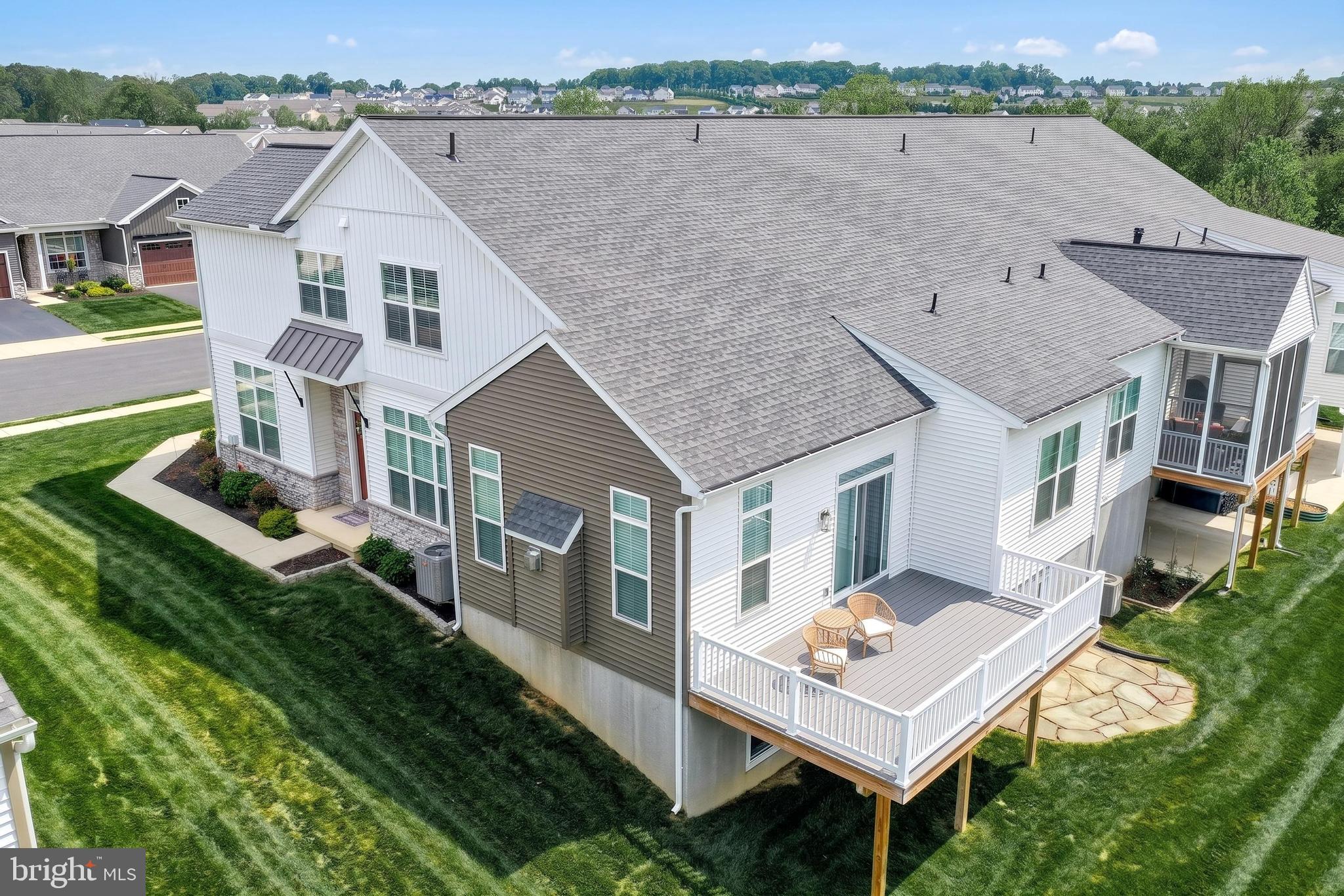 770 AURORA DRIVE