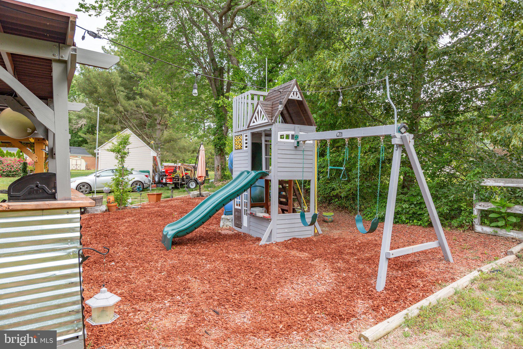 ELLIOT - Residential