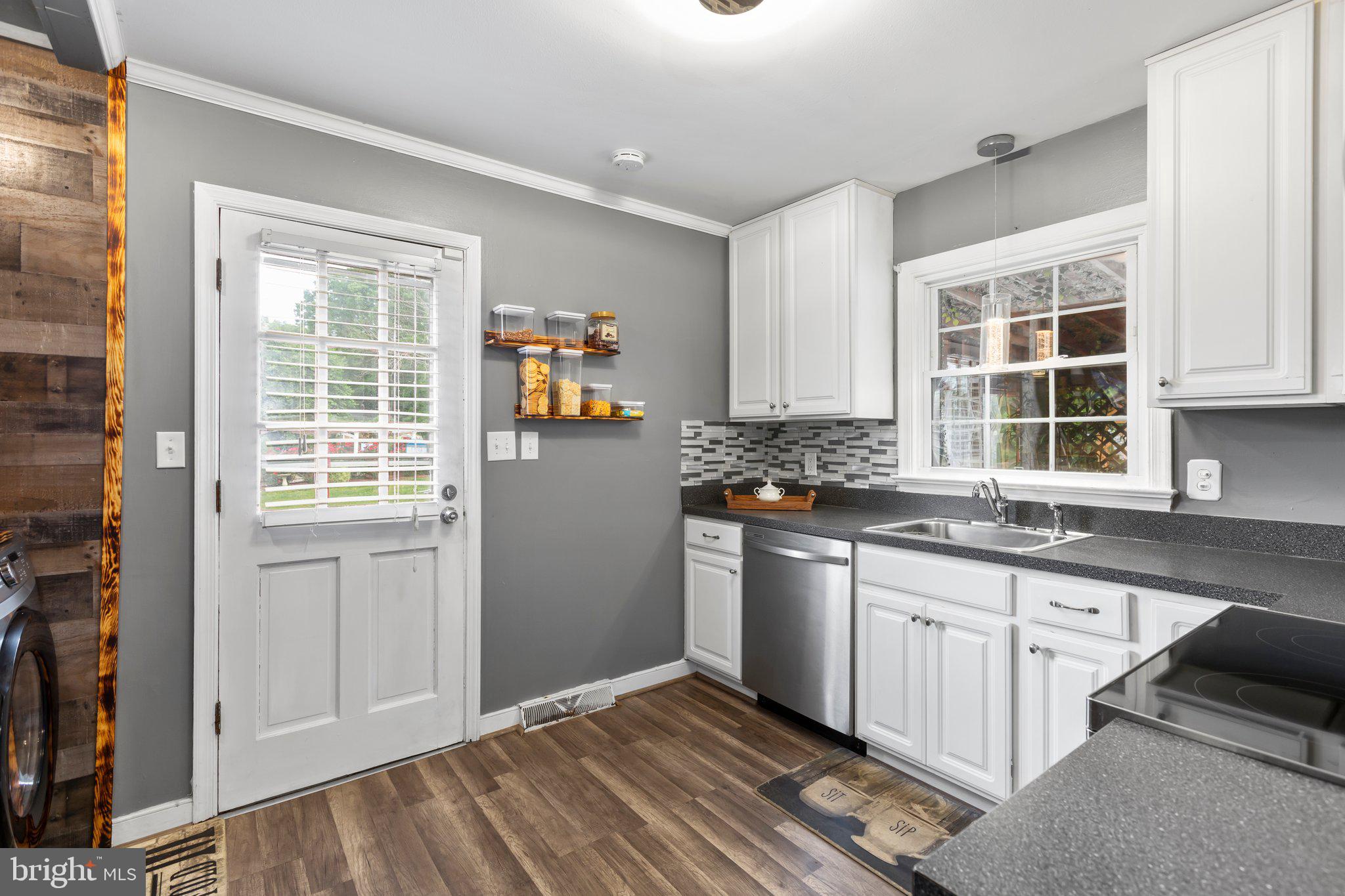 ELLIOT - Residential