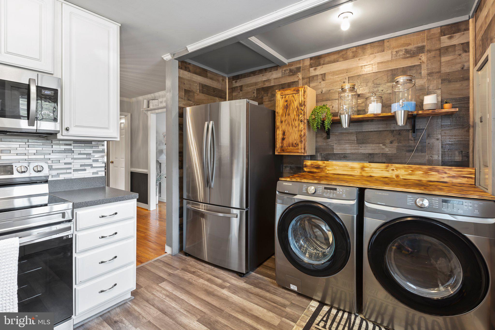 ELLIOT - Residential