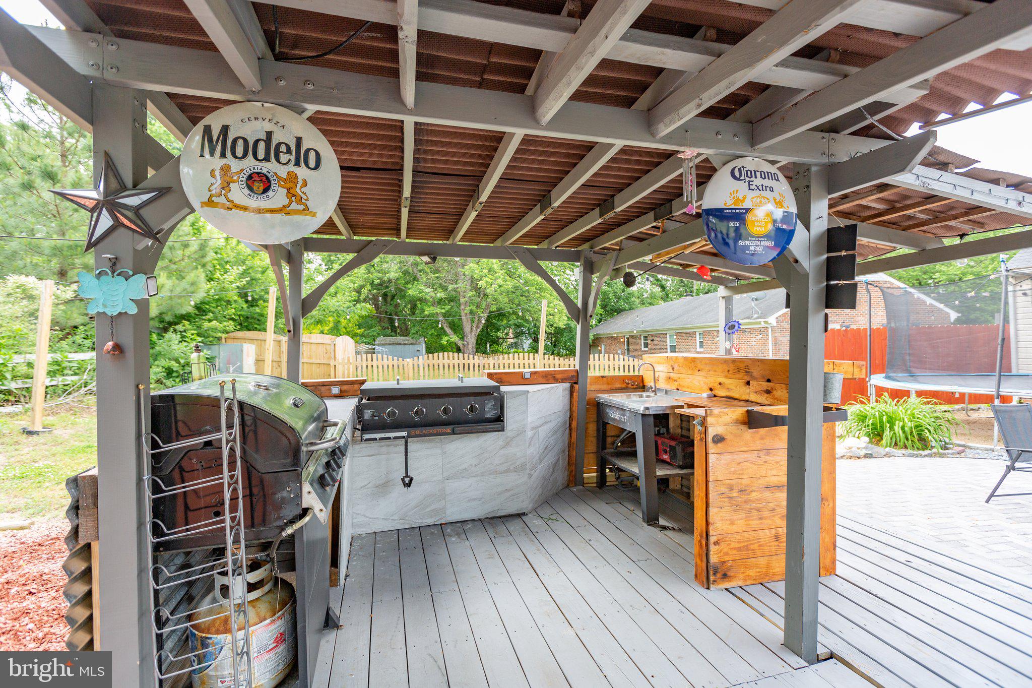 ELLIOT - Residential