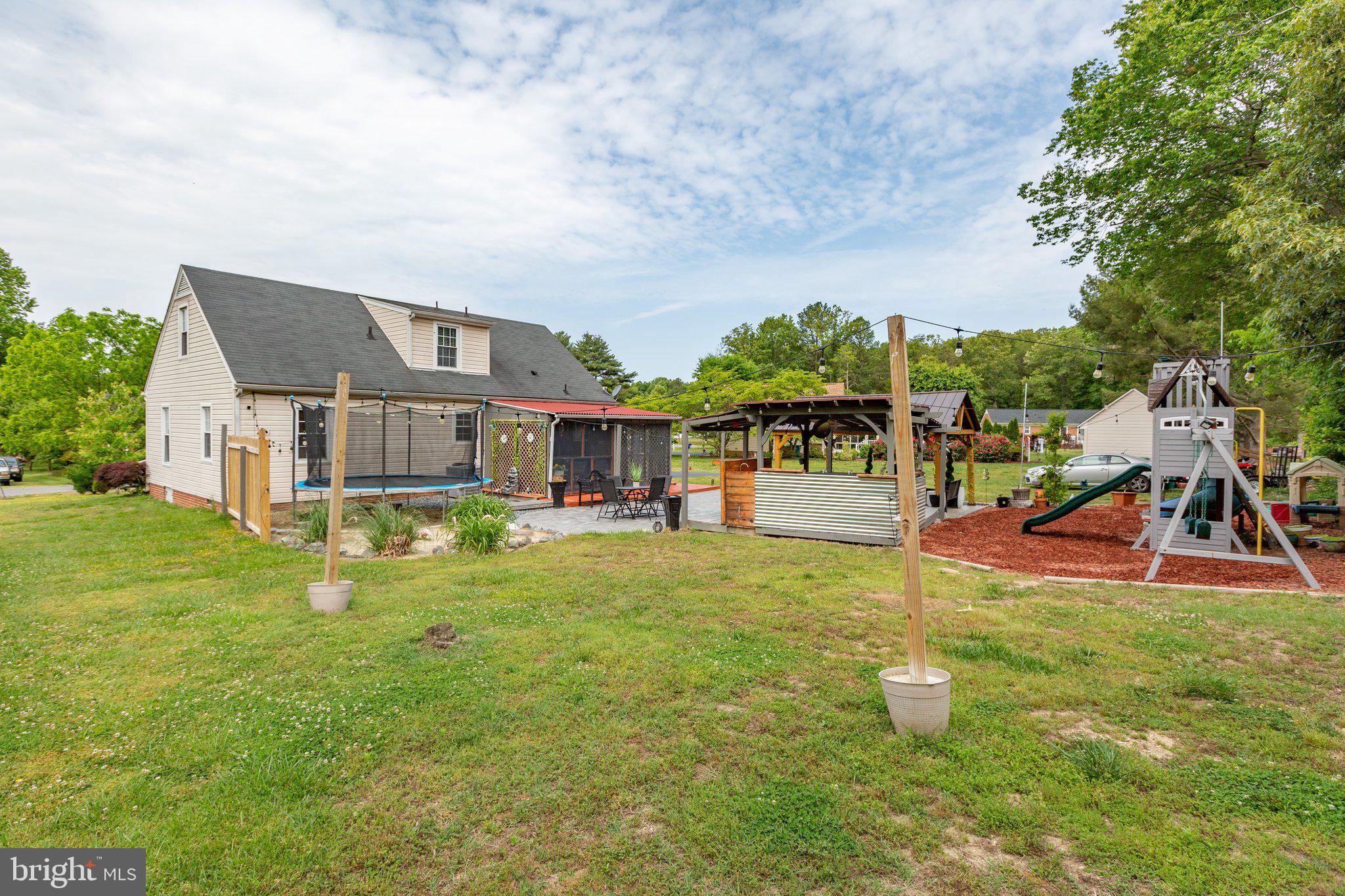 ELLIOT - Residential