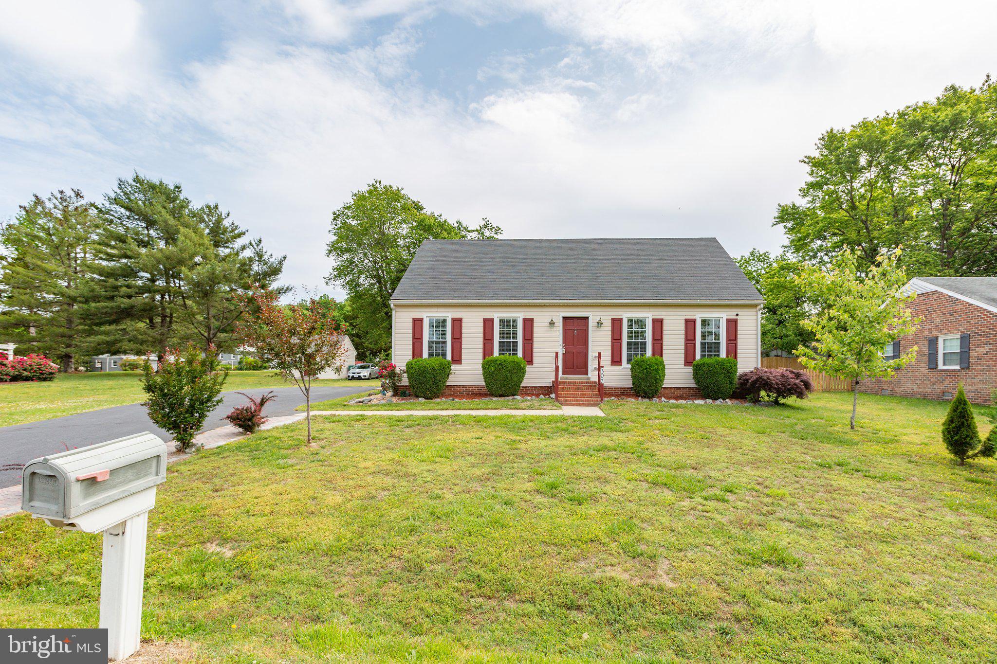 ELLIOT - Residential