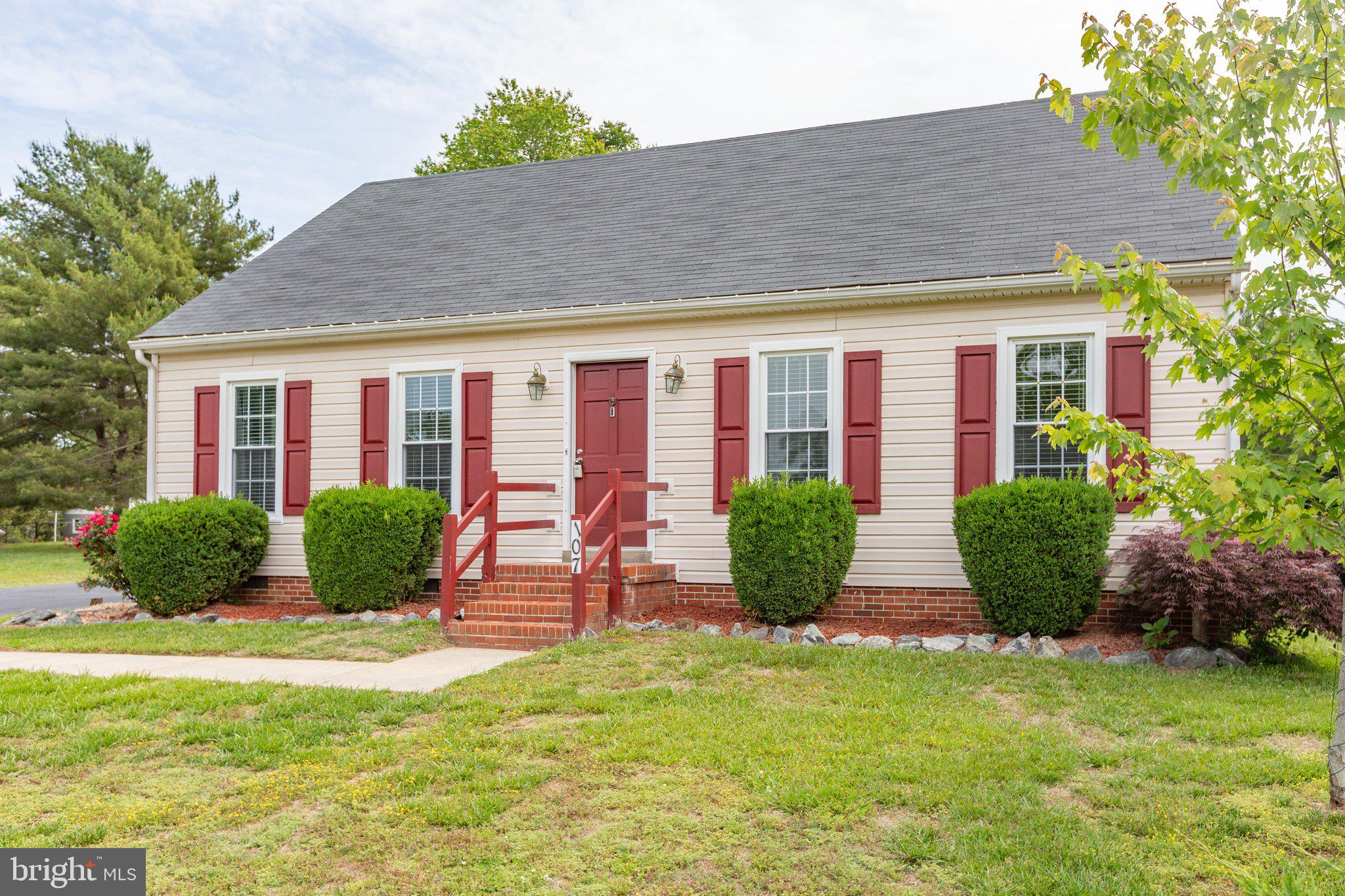 ELLIOT - Residential