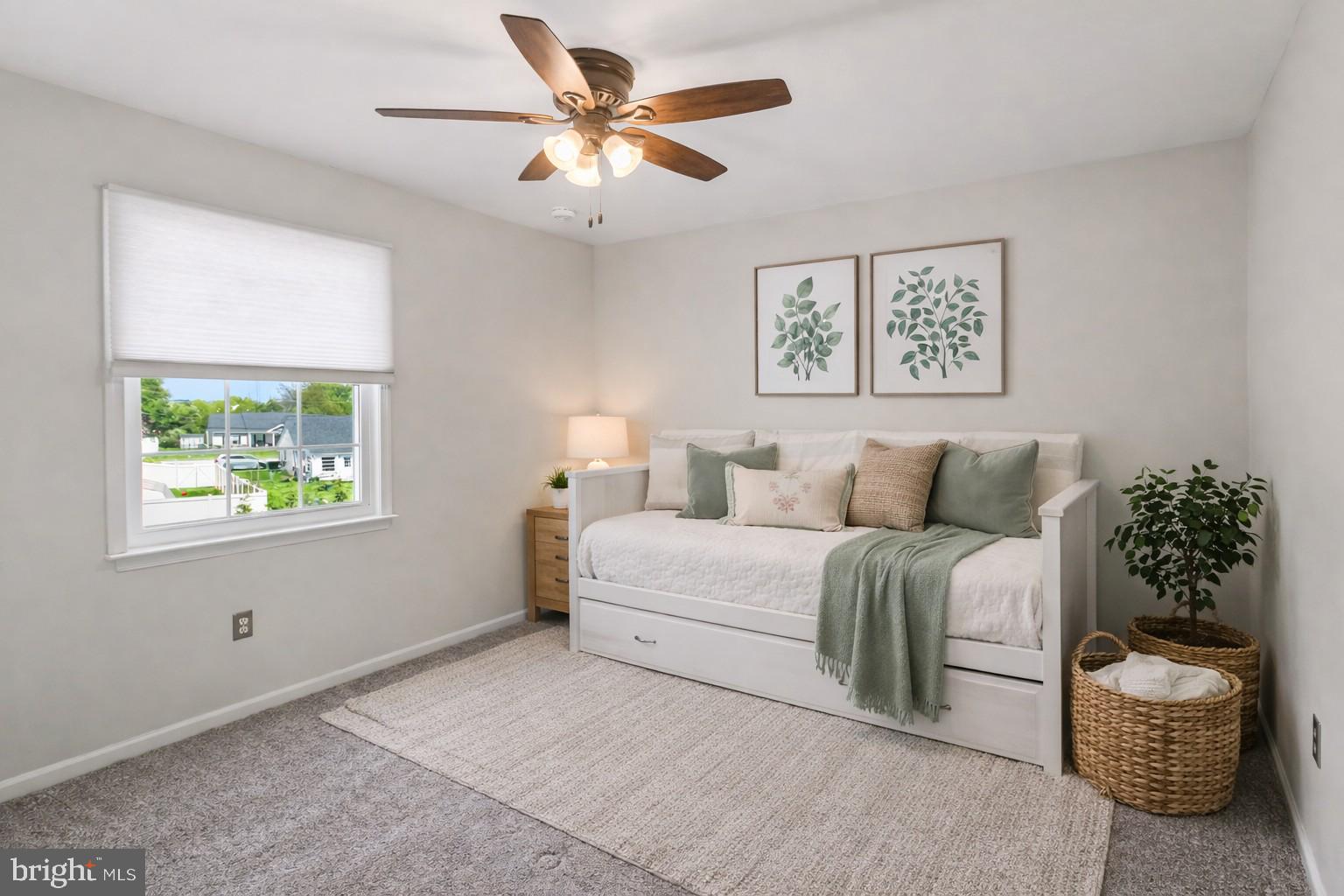 YORKTOWN - Residential