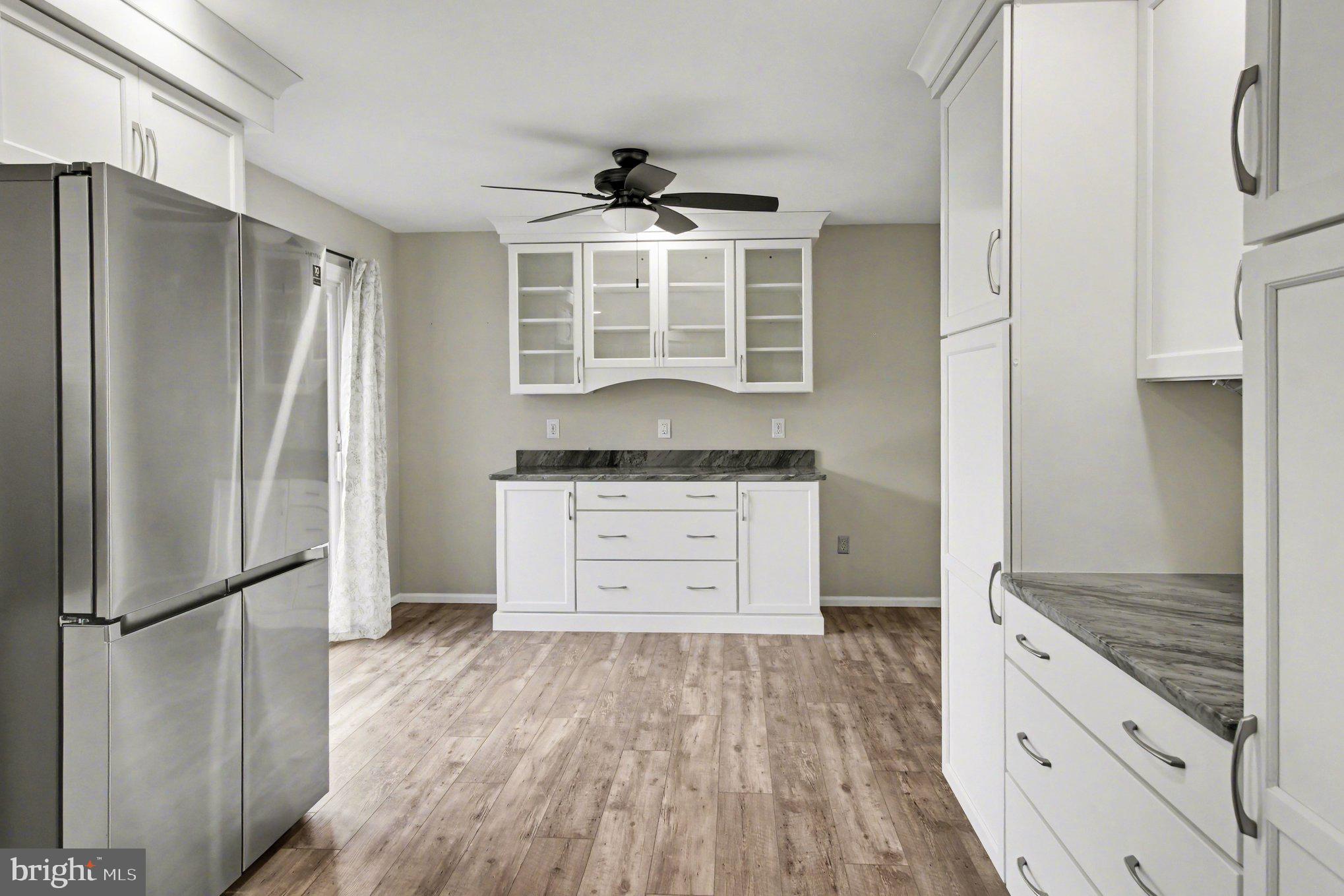 YORKTOWN - Residential