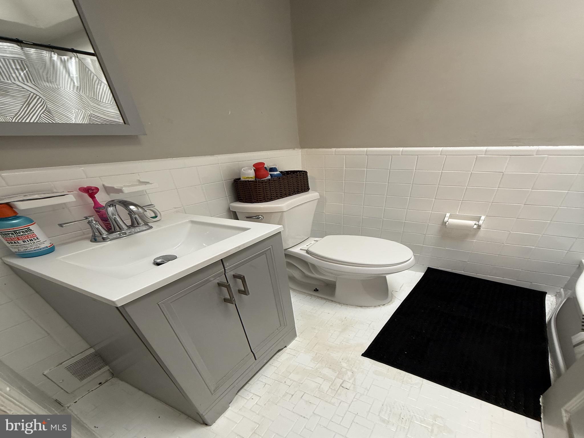 EDGEMONT PARK - Residential