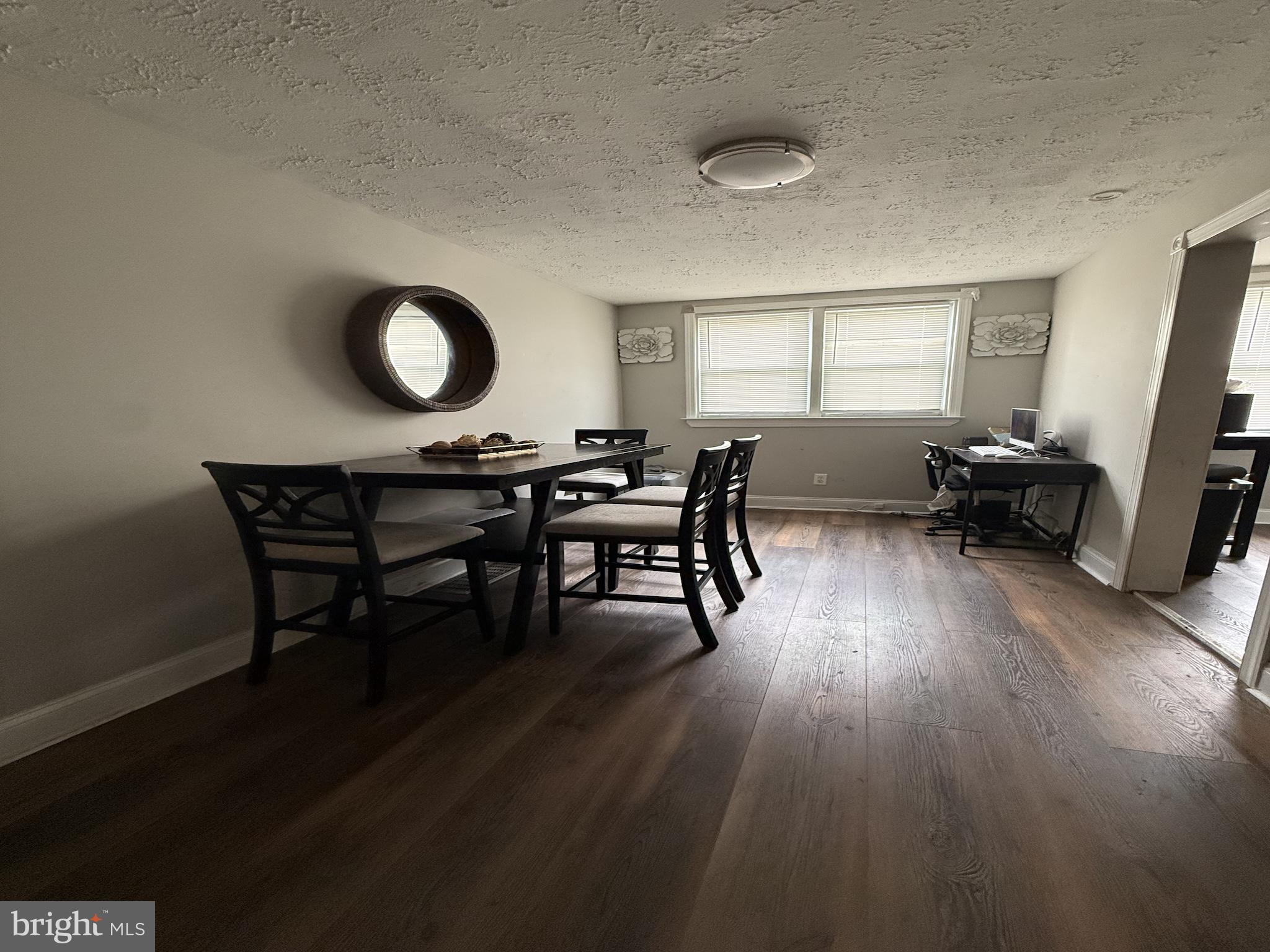 EDGEMONT PARK - Residential