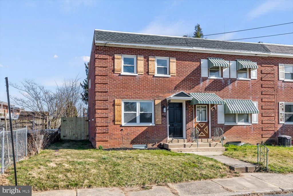 Photo of 816 LAFAYETTE ST, LANCASTER, PA 17603 (MLS # PALA2032554)