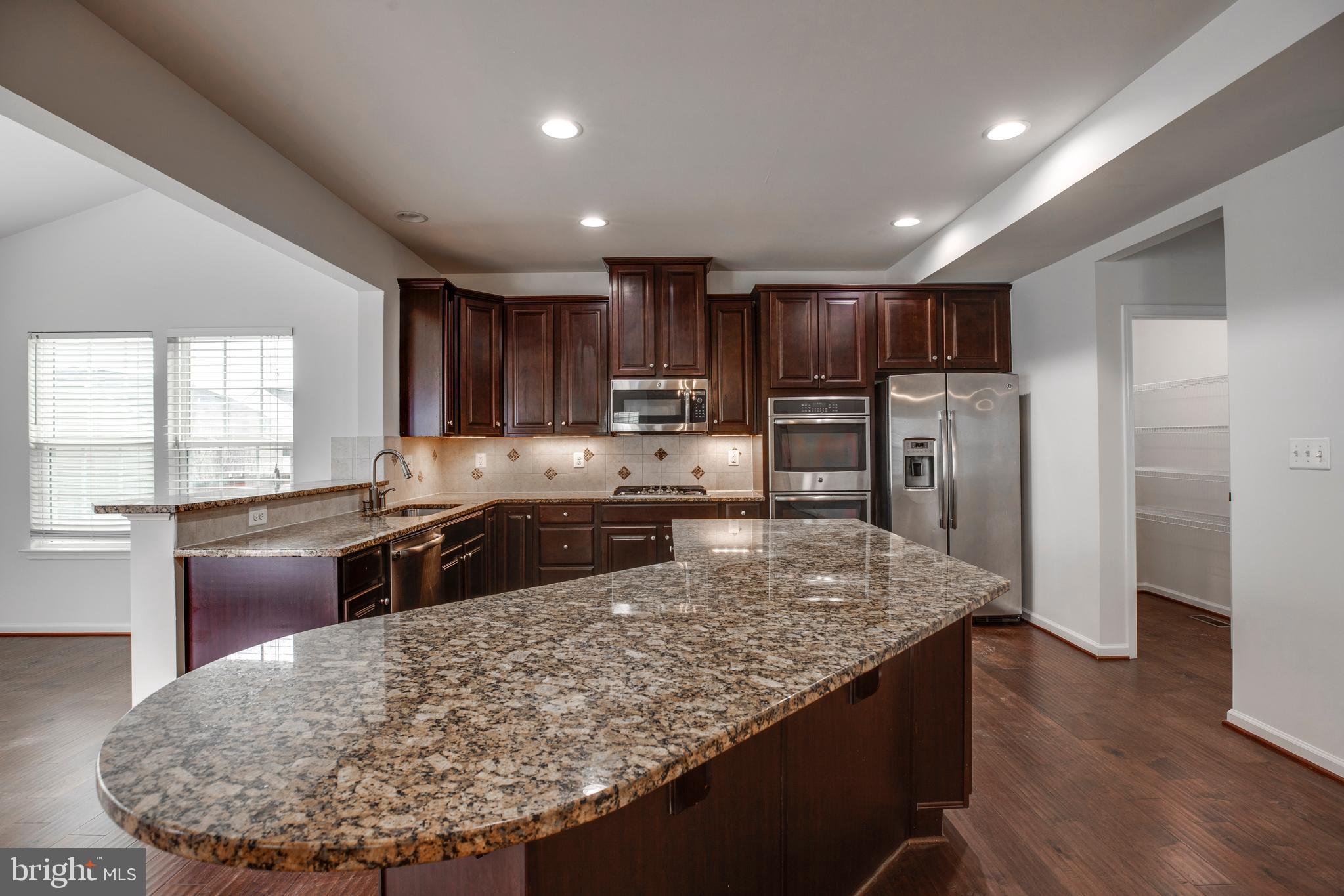 SOUTHGATE - Residential