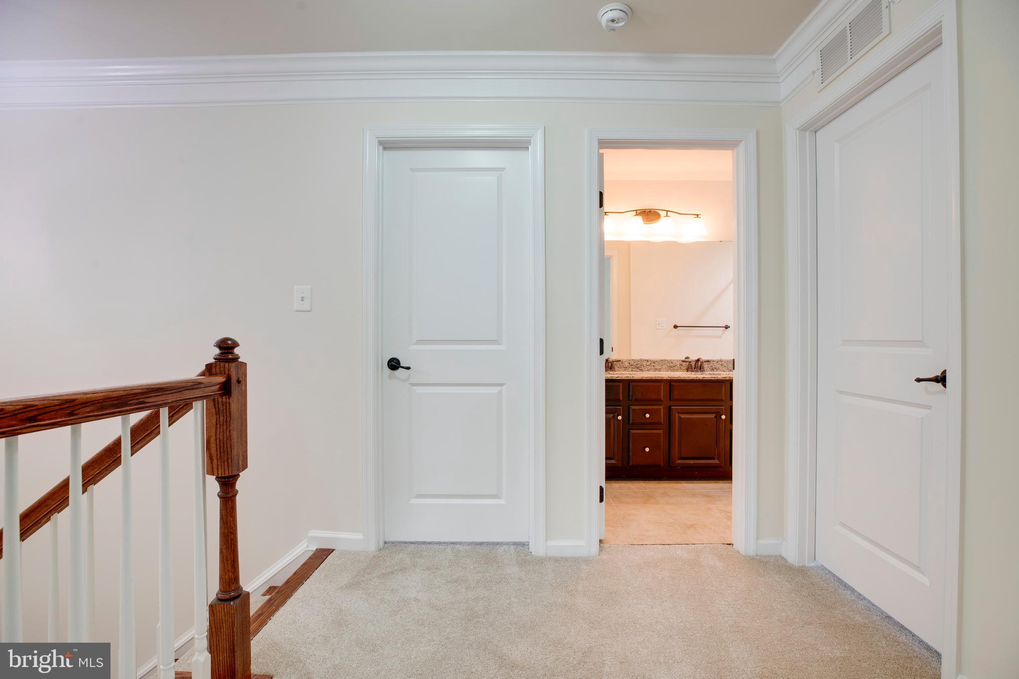 SOUTHGATE - Residential