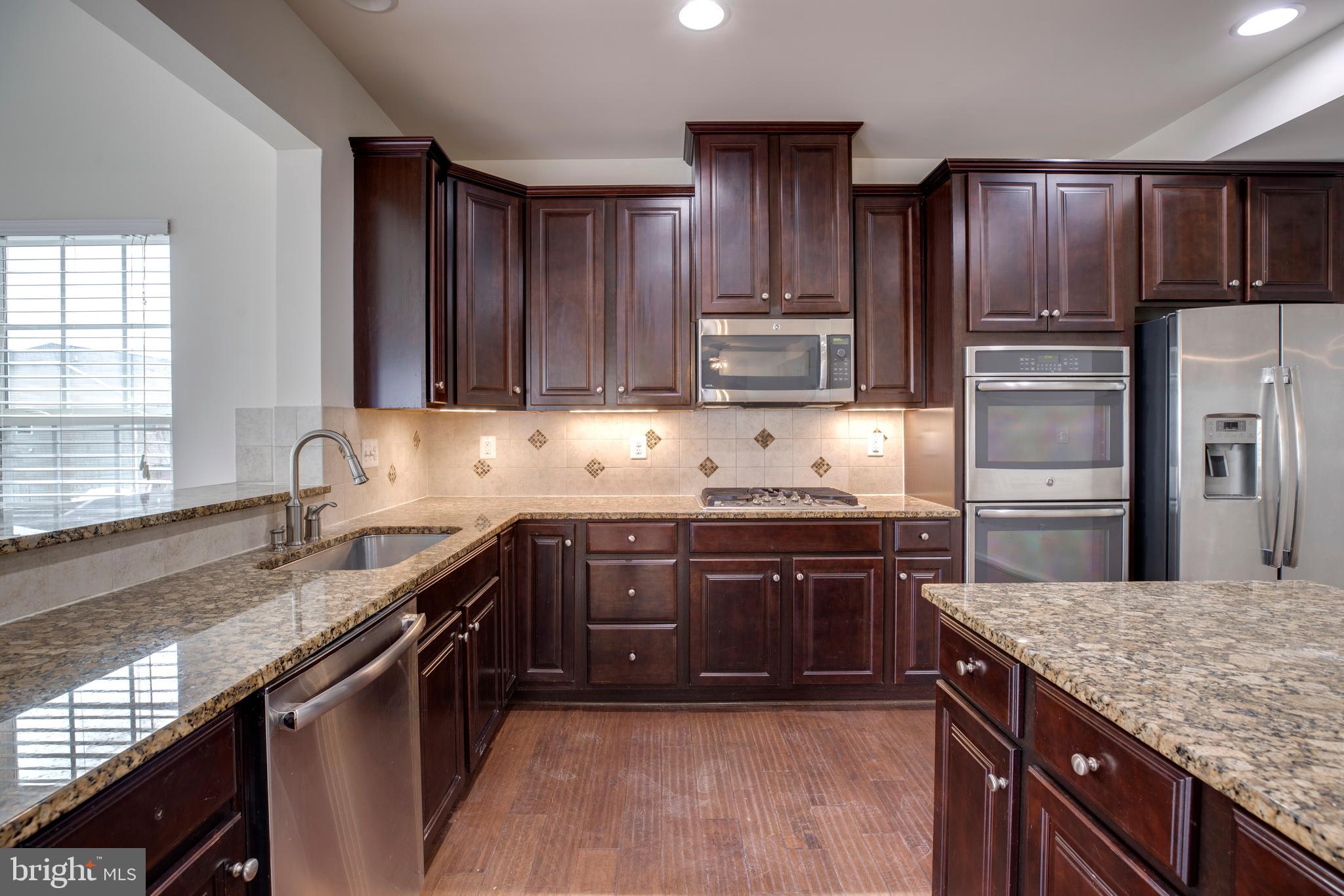 SOUTHGATE - Residential