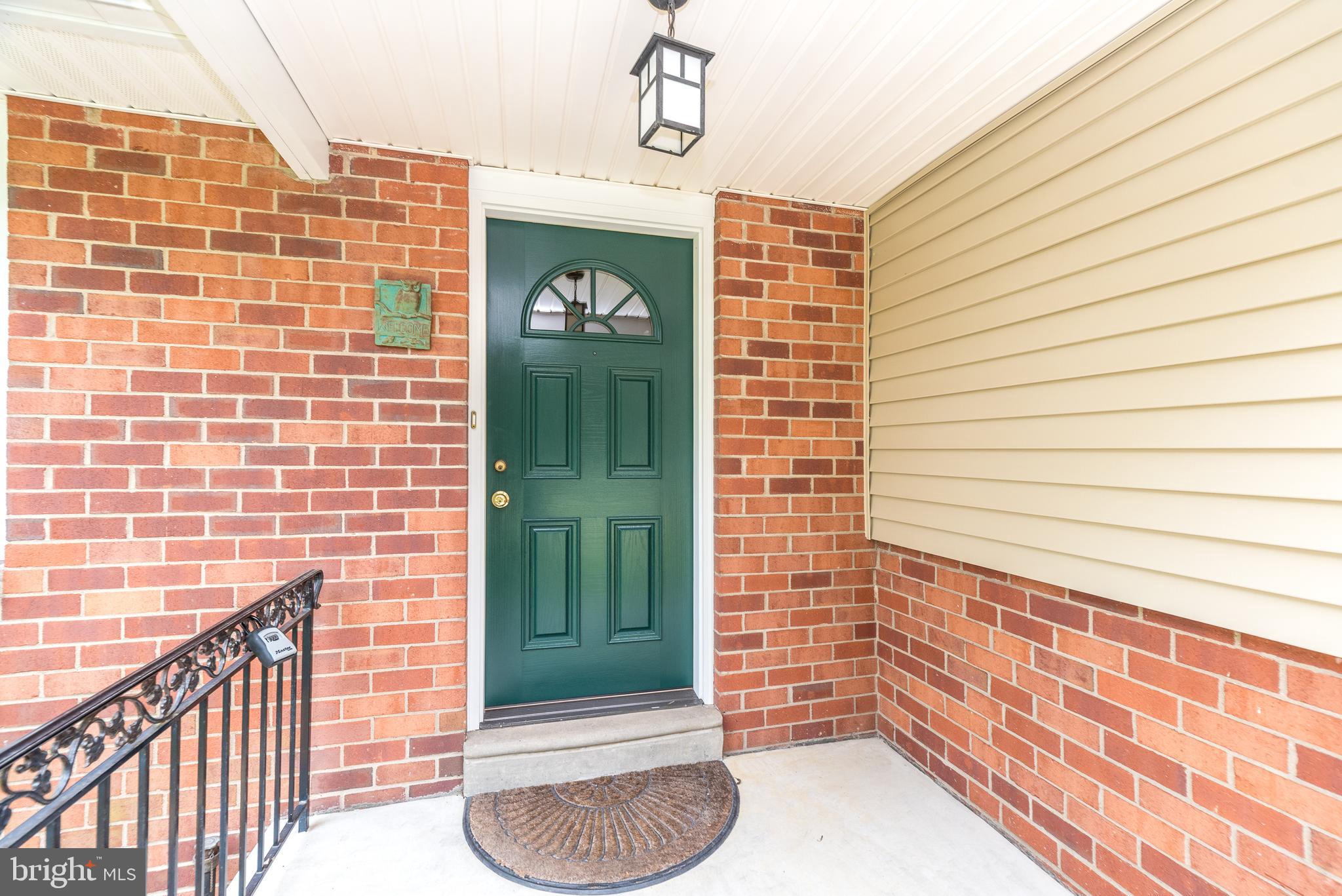 884 PARKWOOD ROAD