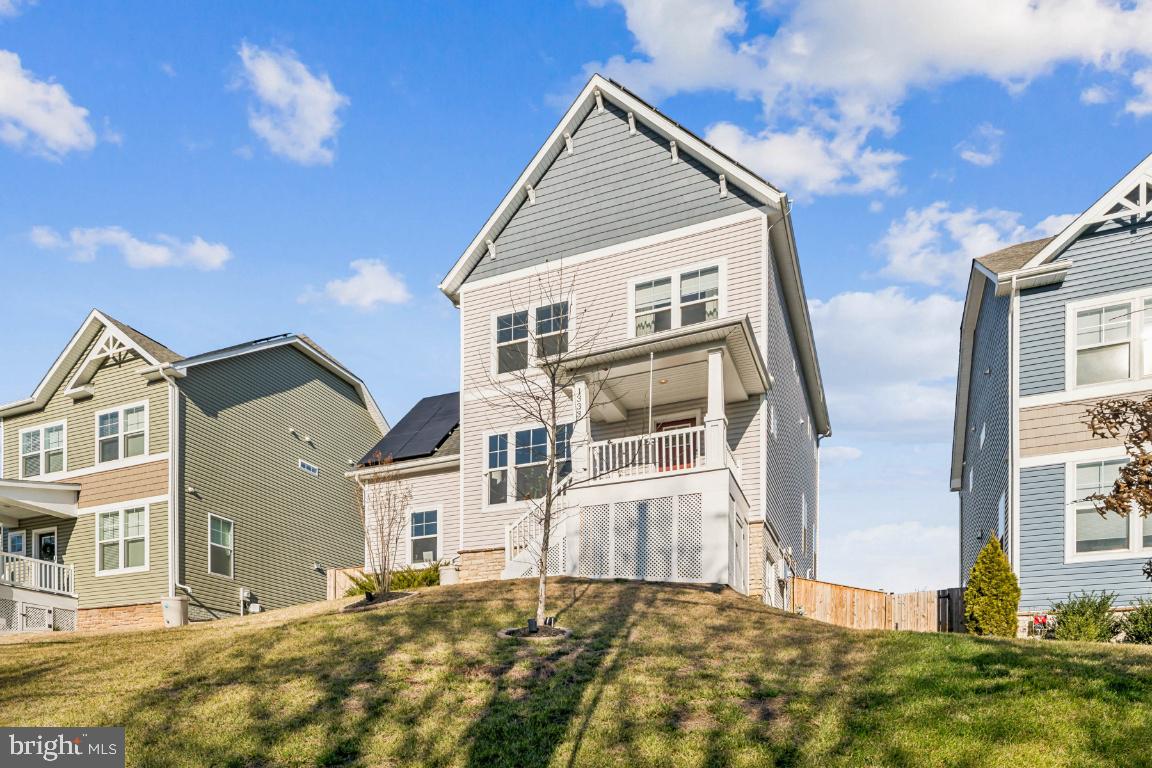 DEANWOOD PARK - Residential