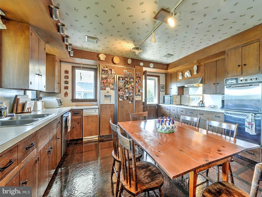 HENLOPEN ACRES - Residential