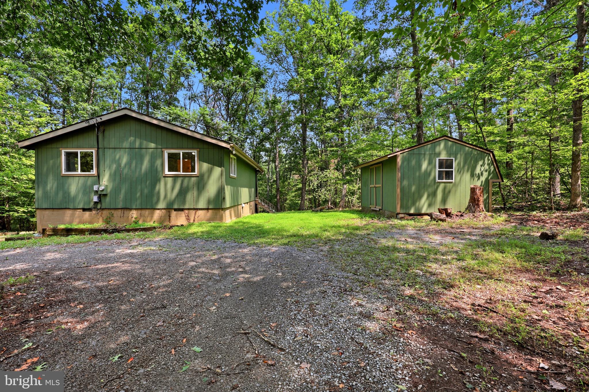96 PERSIMMON LANE