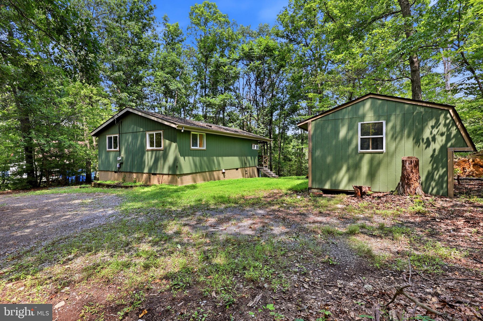 96 PERSIMMON LANE