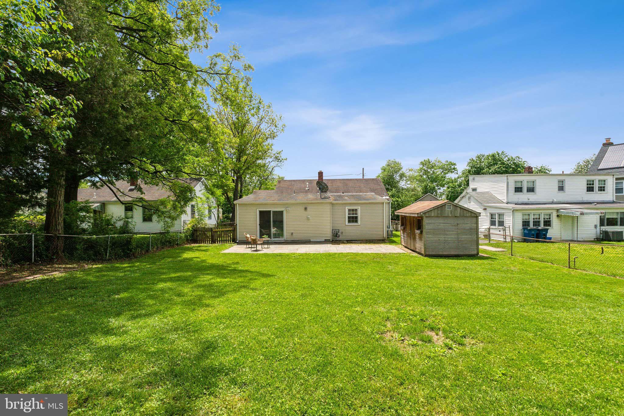 GLENMONT VILLAGE - Residential