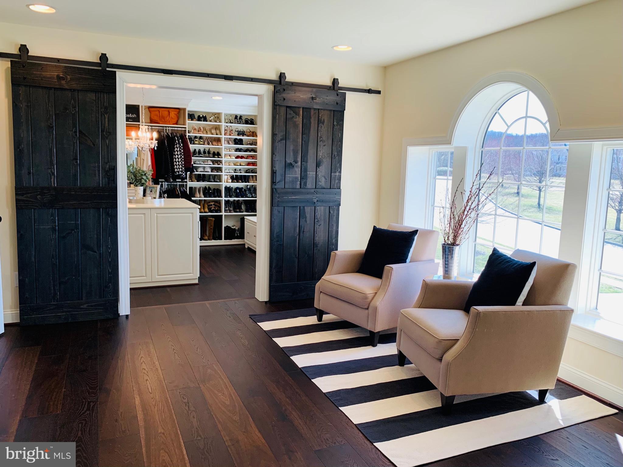 VALLEY PARK - Residential