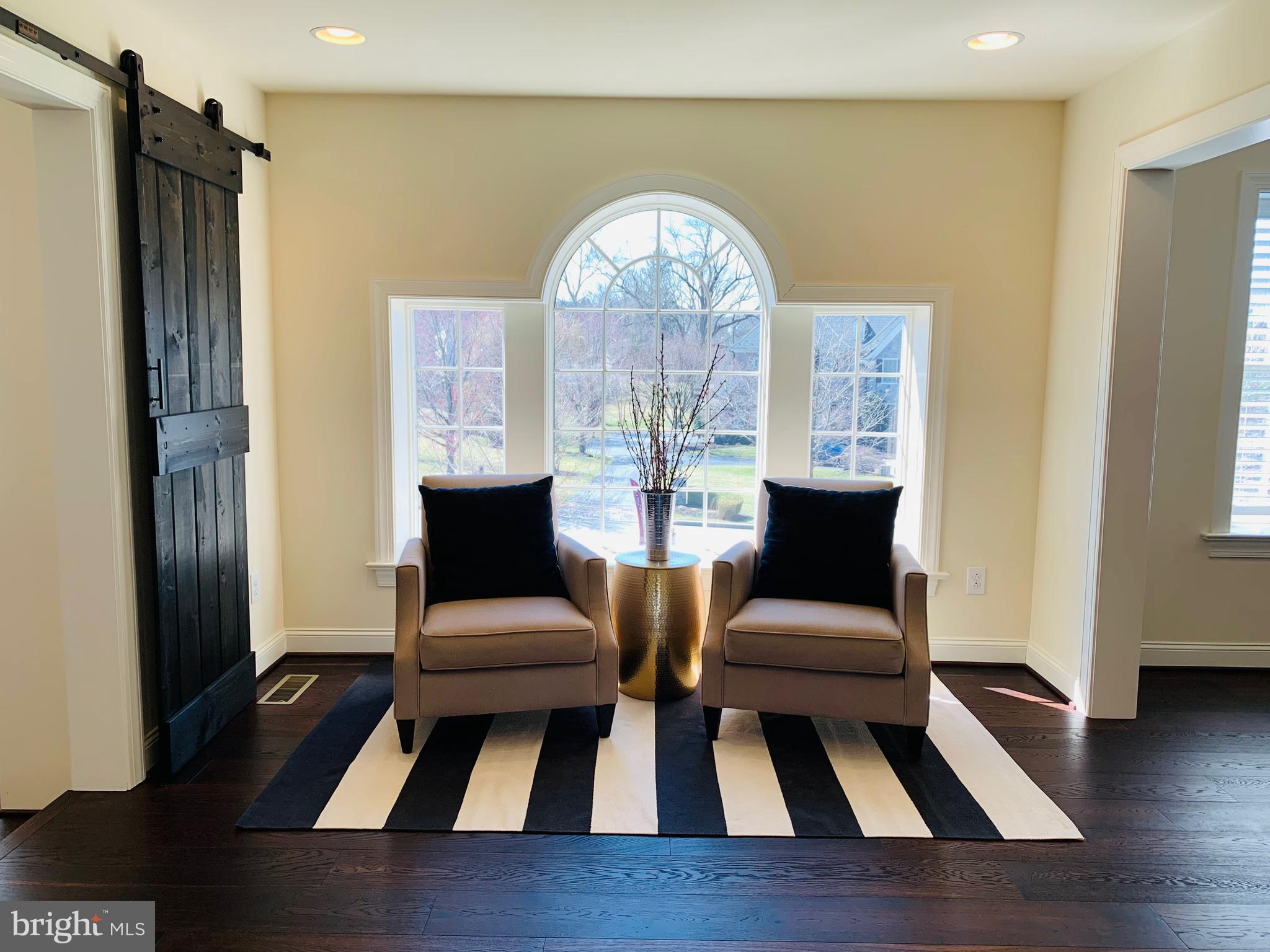 VALLEY PARK - Residential