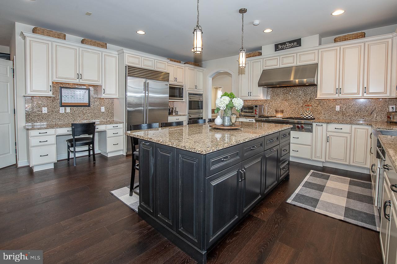 VALLEY PARK - Residential