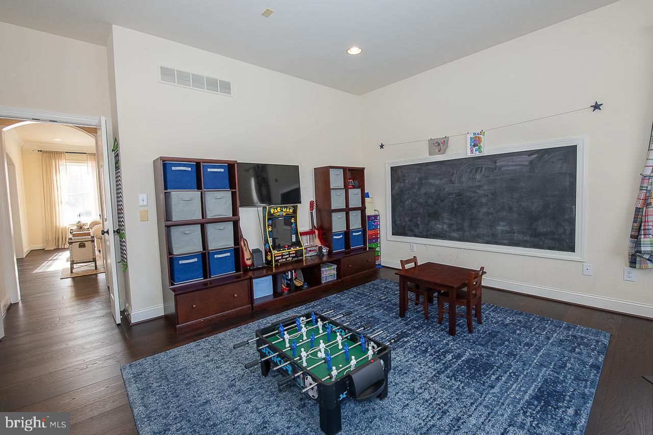 VALLEY PARK - Residential