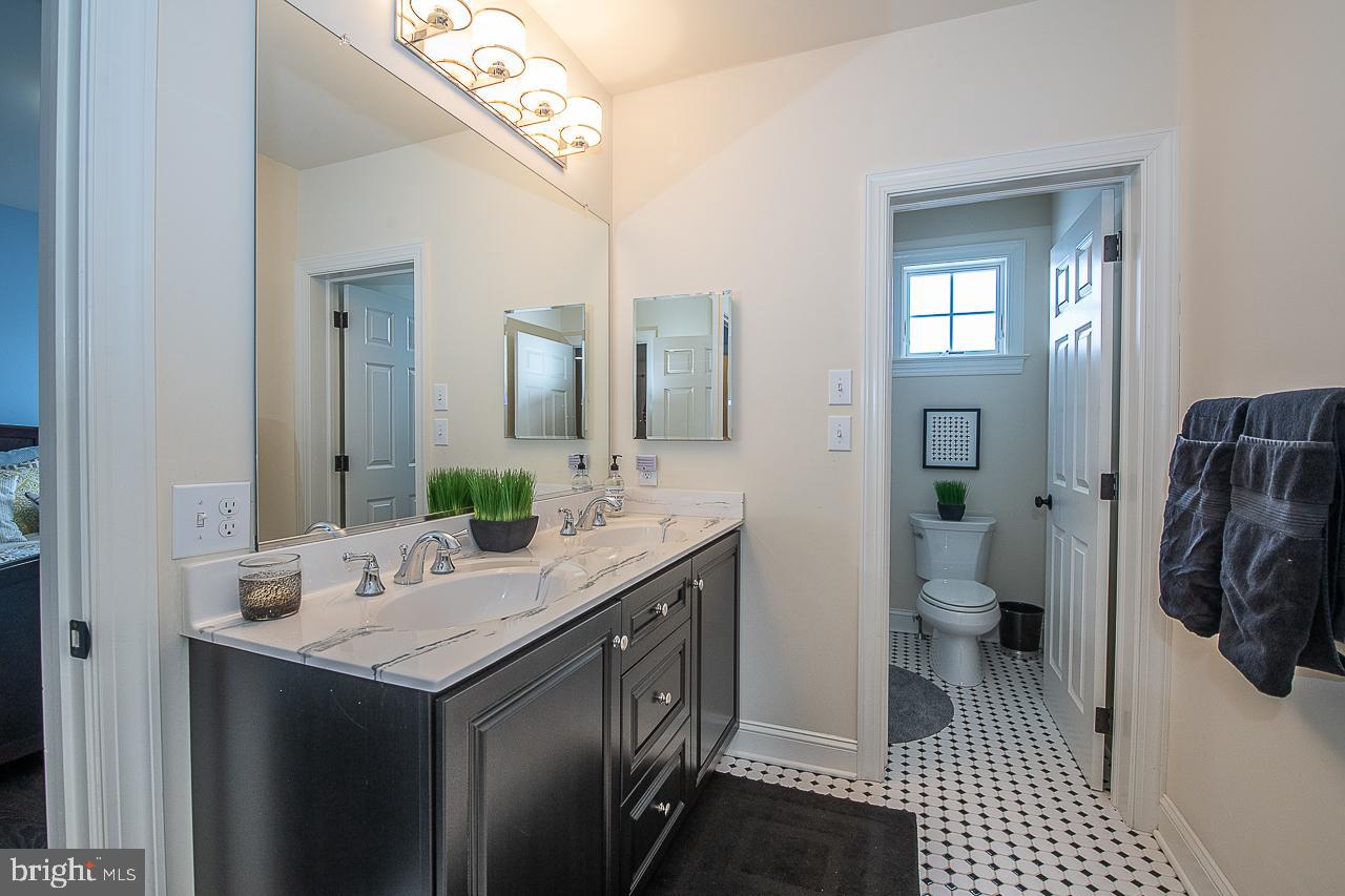 VALLEY PARK - Residential