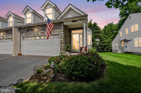 Townhouse For Sale - 908 Quarter Mile Post<br/> Delaware County, GARNET VALLEY, PA 19060