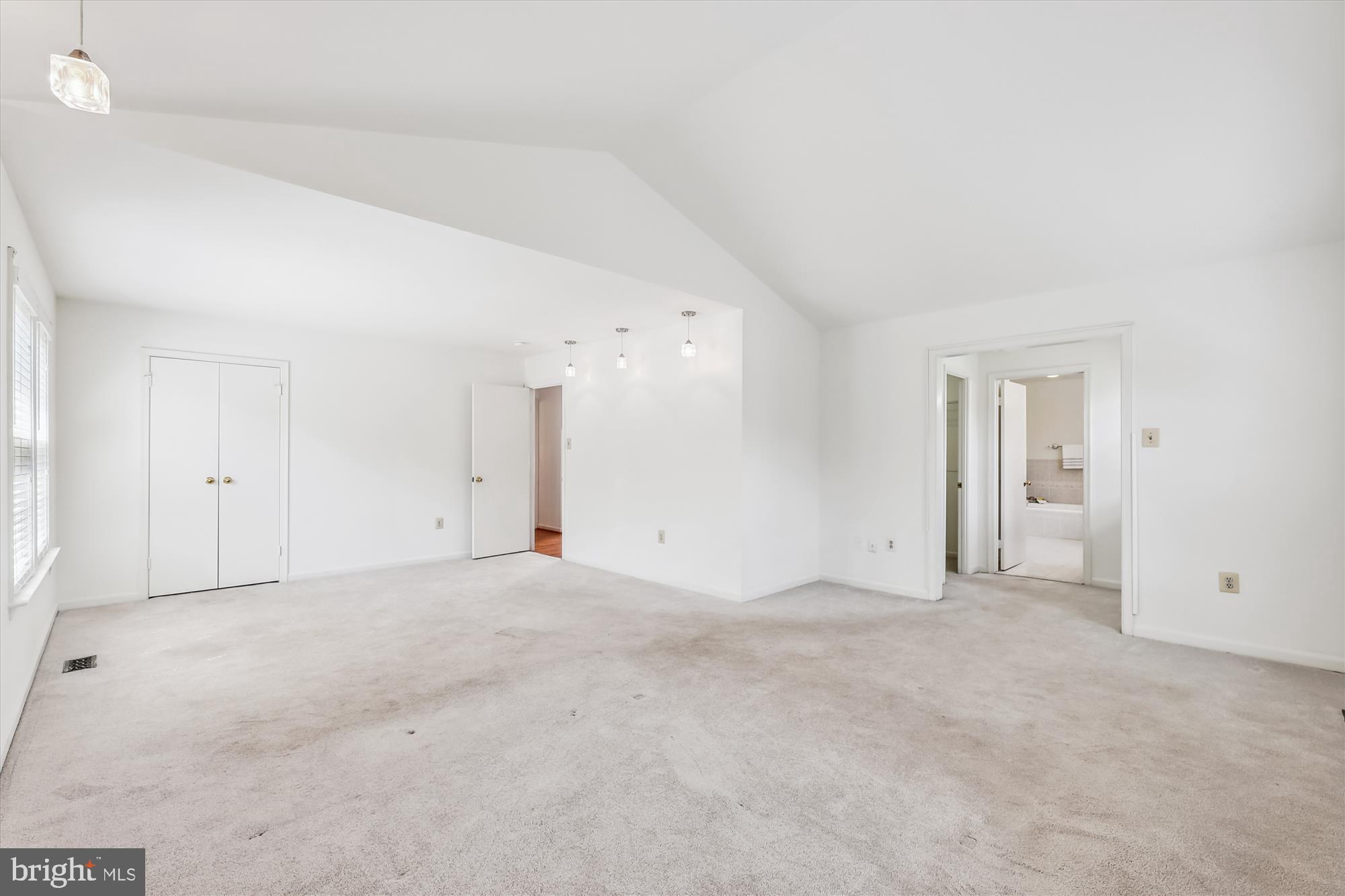 KINGS GLENN - Residential Lease