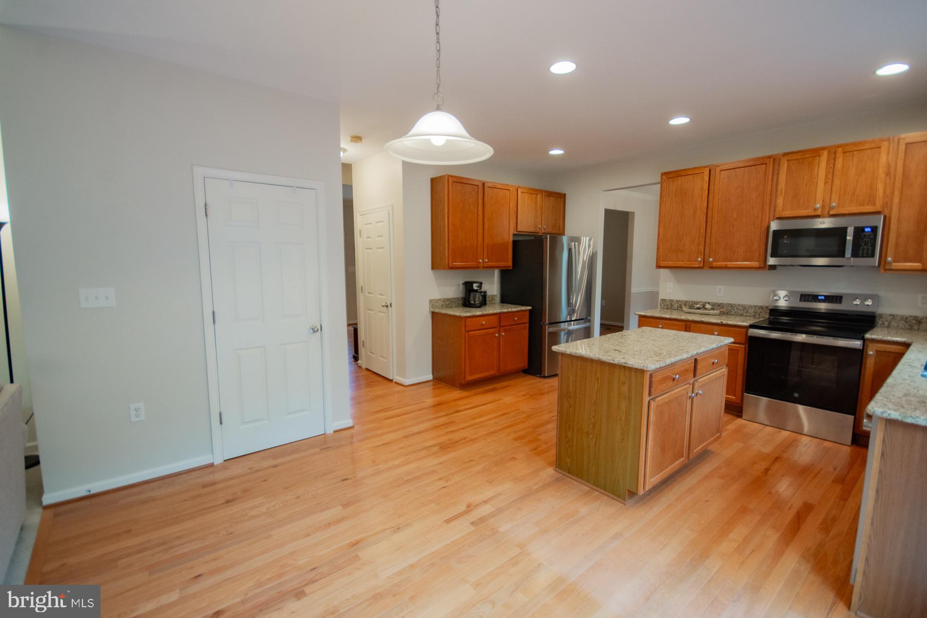 BROOKFIELD ON THE POTOMAC - Residential