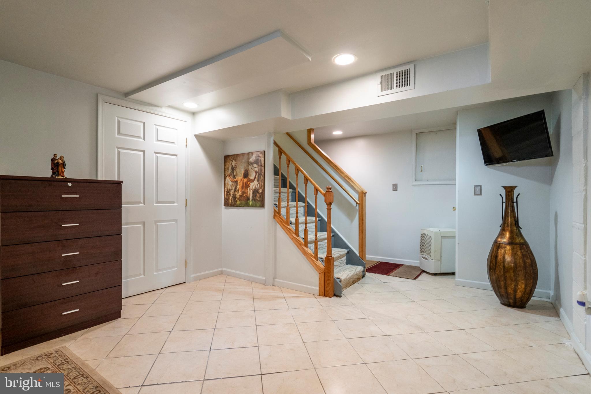 COWPATH VIL - Residential