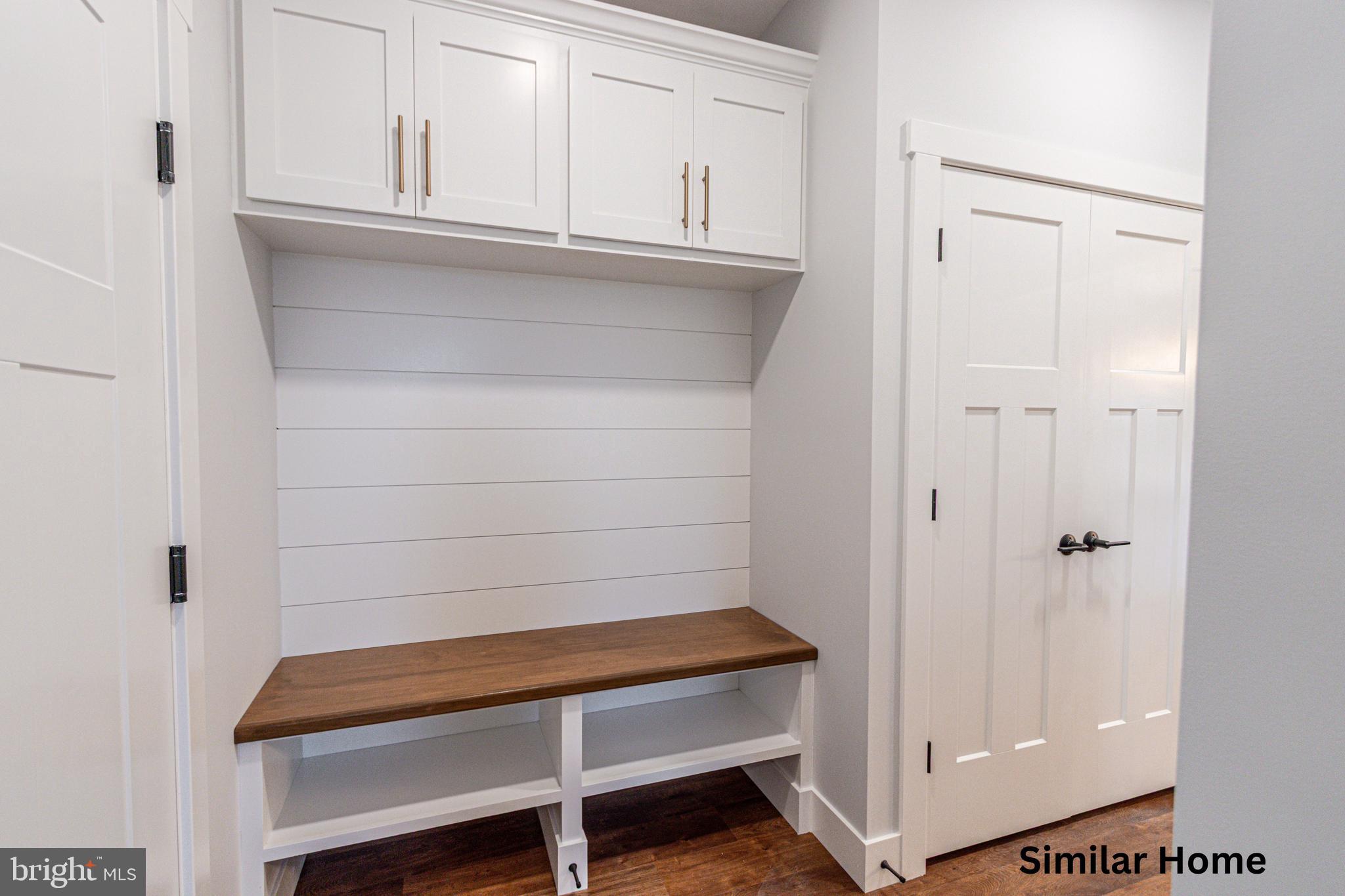 FARMBROOKE MEADOWS - Residential