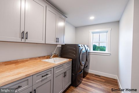 Tiny photo for The Oakley - Farmbrooke Meadows, YORK, PA 17406 (MLS # PAYK2097792)