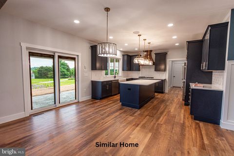 Tiny photo for The Oakley - Farmbrooke Meadows, YORK, PA 17406 (MLS # PAYK2097792)