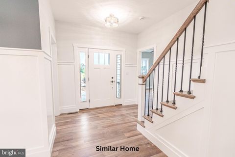 Tiny photo for The Oakley - Farmbrooke Meadows, YORK, PA 17406 (MLS # PAYK2097792)