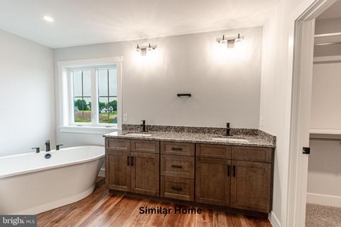 Tiny photo for The Oakley - Farmbrooke Meadows, YORK, PA 17406 (MLS # PAYK2097792)