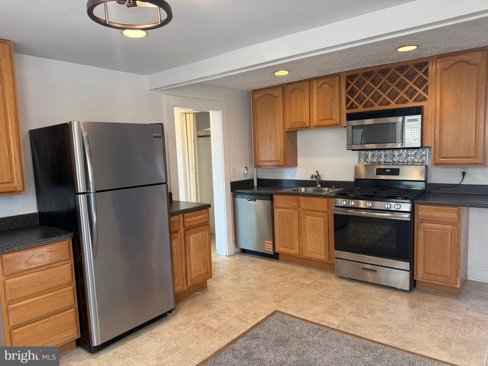 HOMEWOOD - Residential Lease