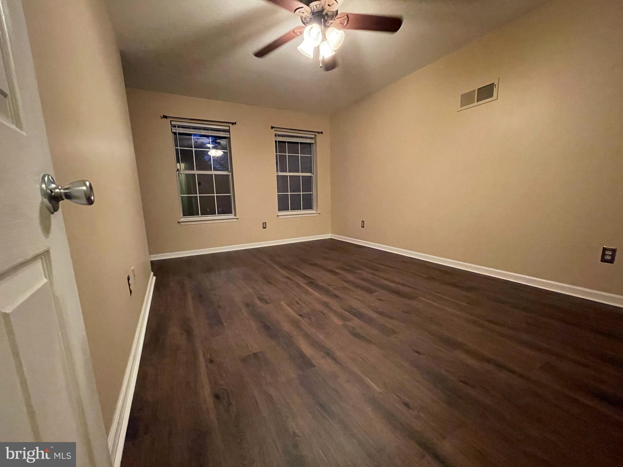 EXTON STATION - Residential