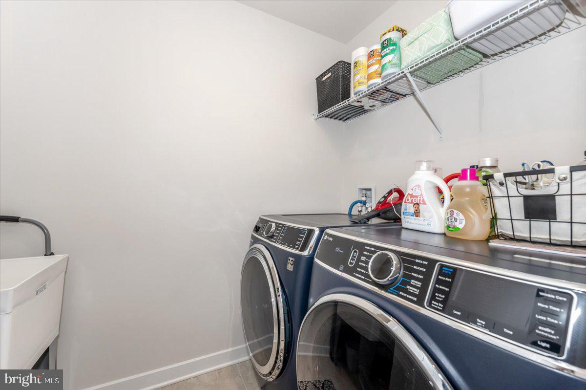 BRUNSWICK CROSSING - Residential