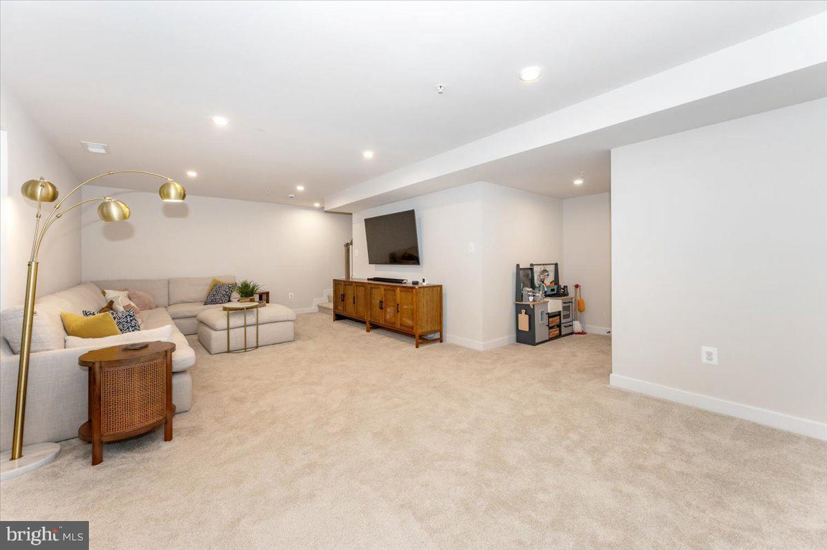 BRUNSWICK CROSSING - Residential