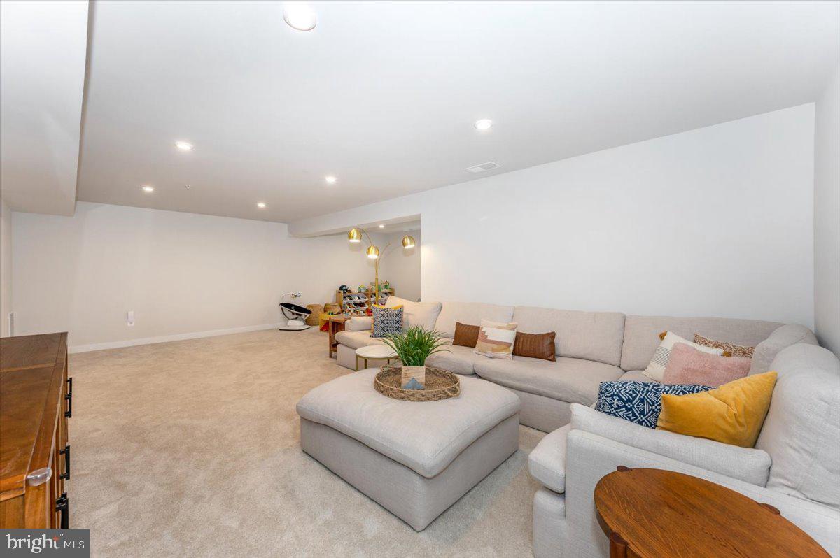 BRUNSWICK CROSSING - Residential