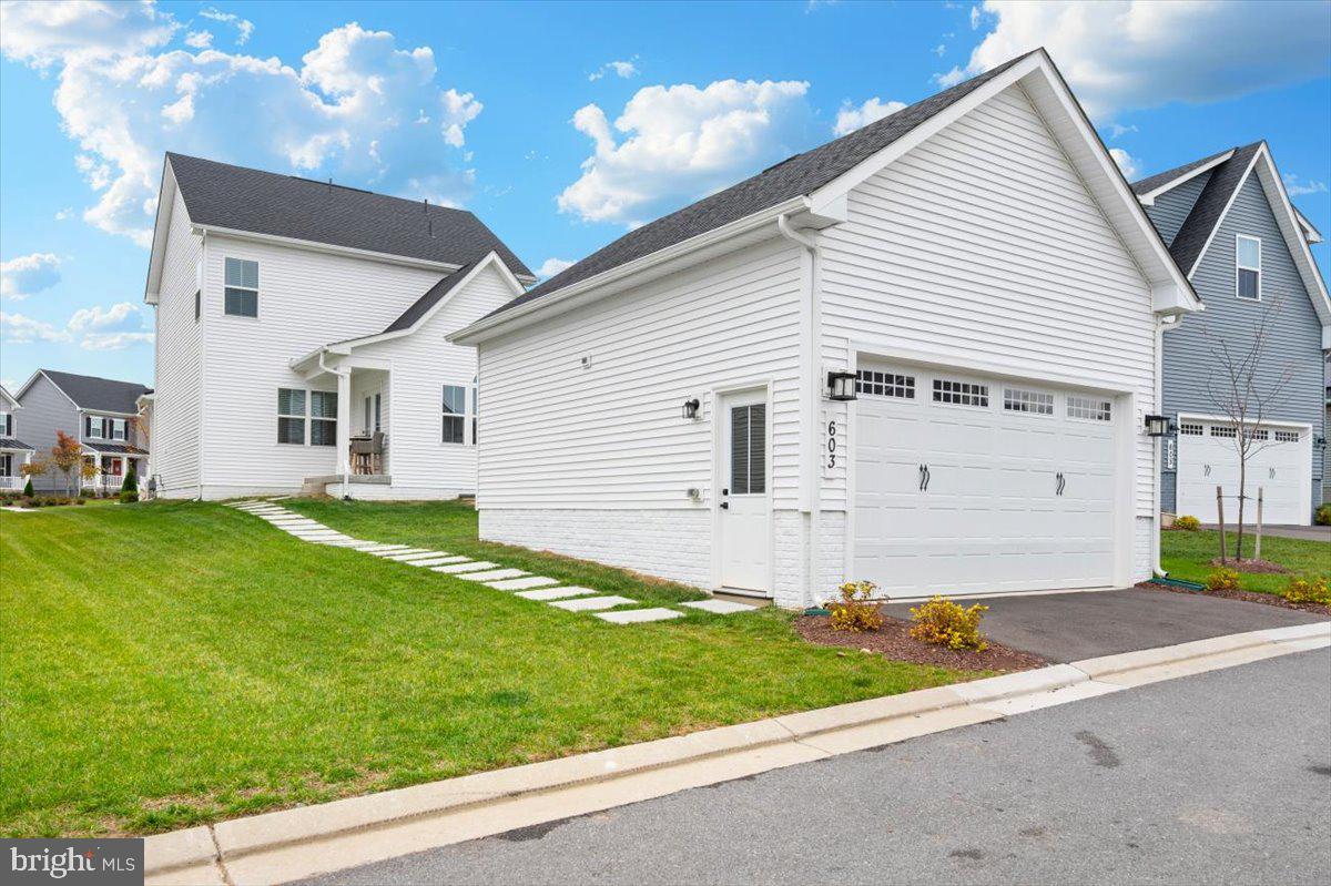 603 MARTINS CREEK DRIVE