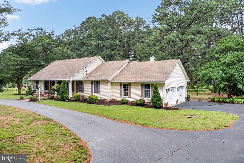 30124 PEGGY LANE