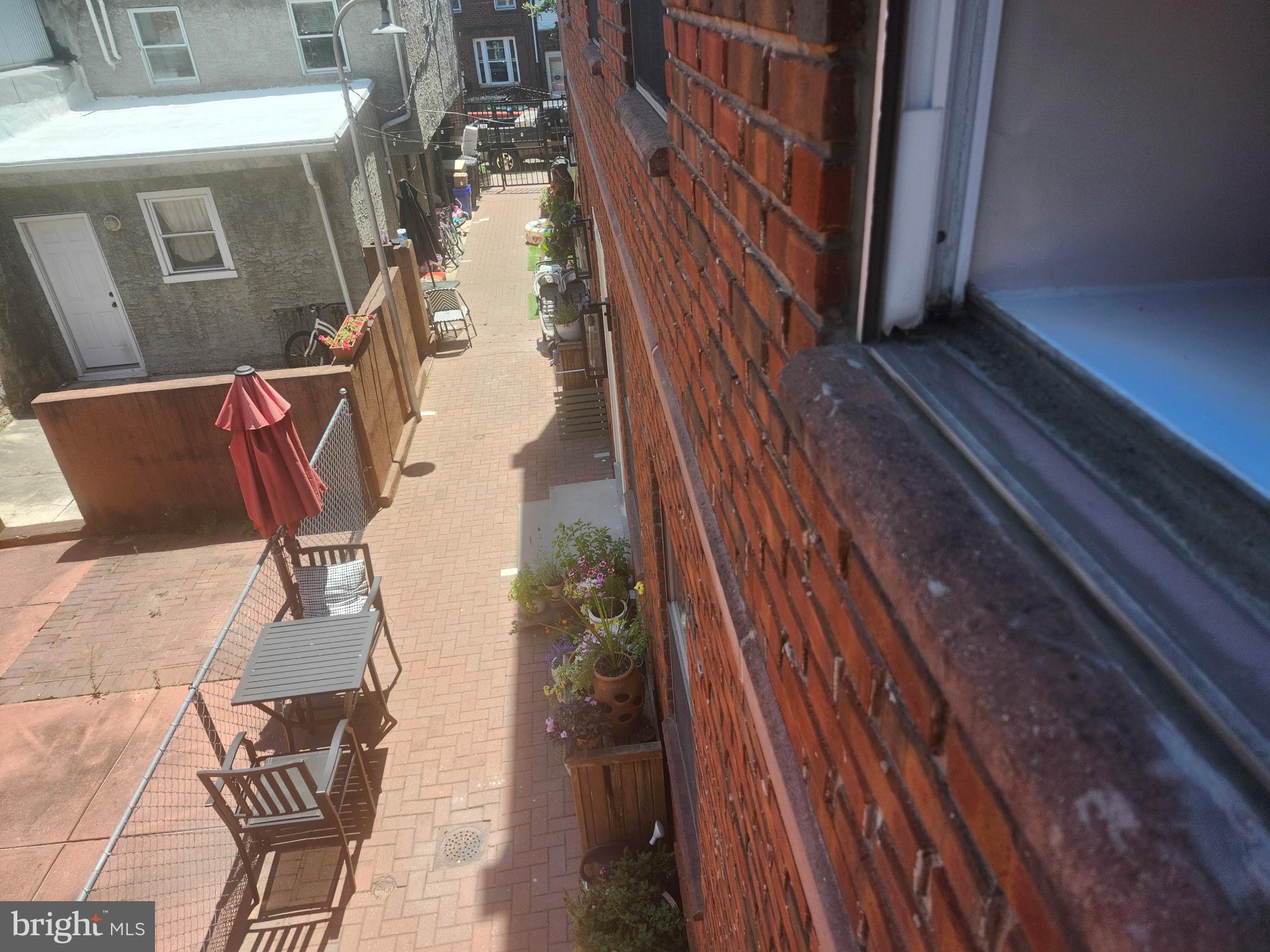 BELLA VISTA - Residential Lease