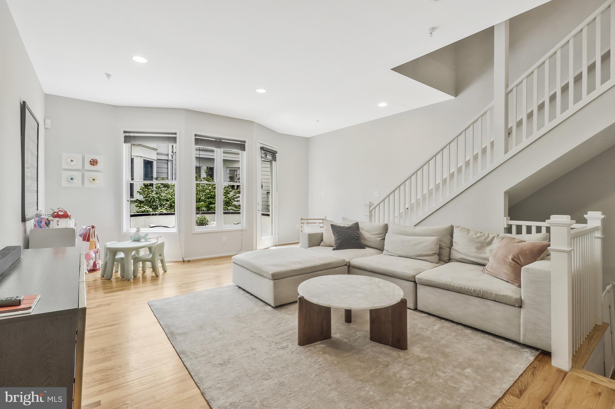 BROMPTONS AT CHERRYDALE - Residential Lease