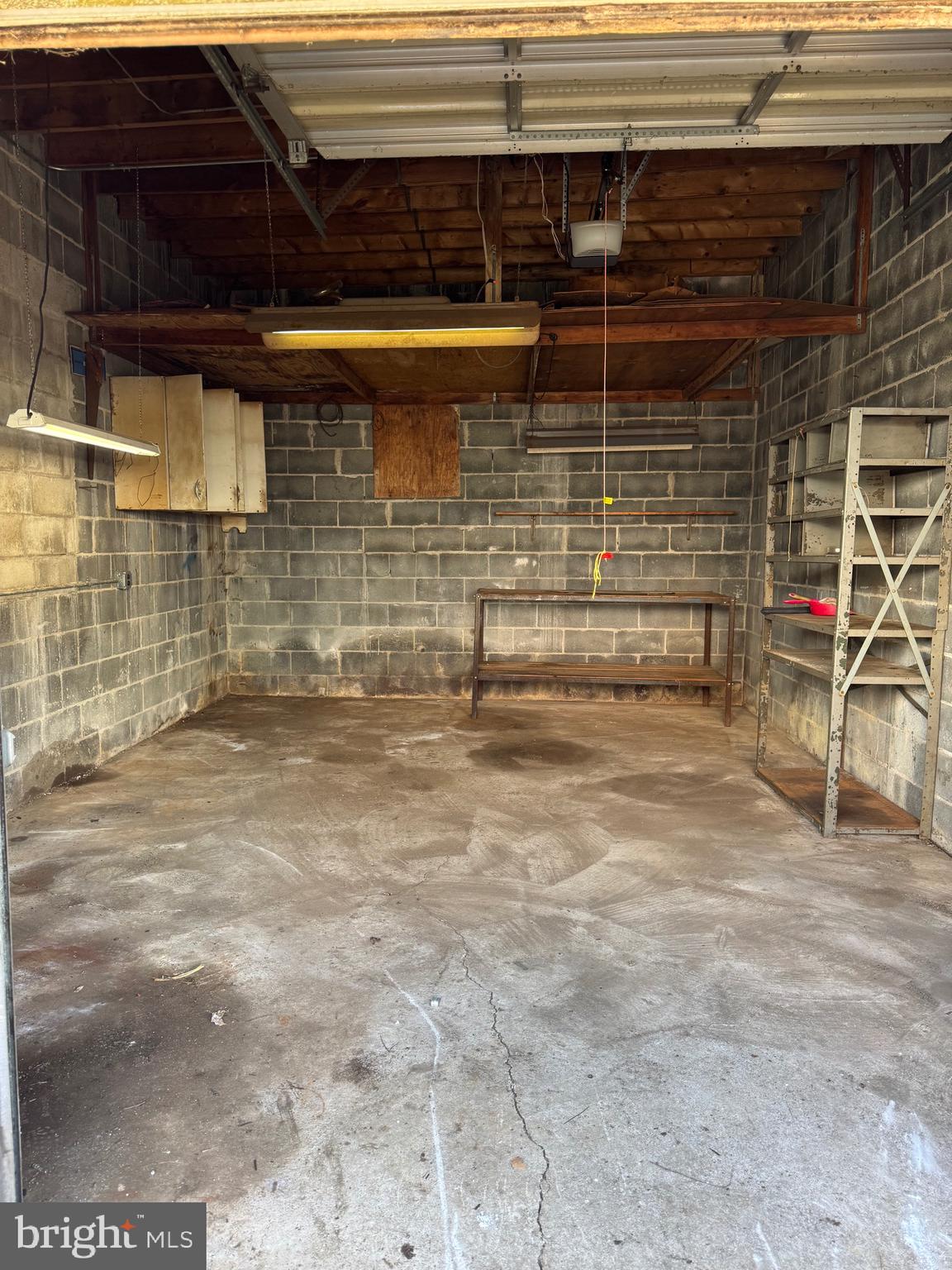 BRIDESBURG - Residential