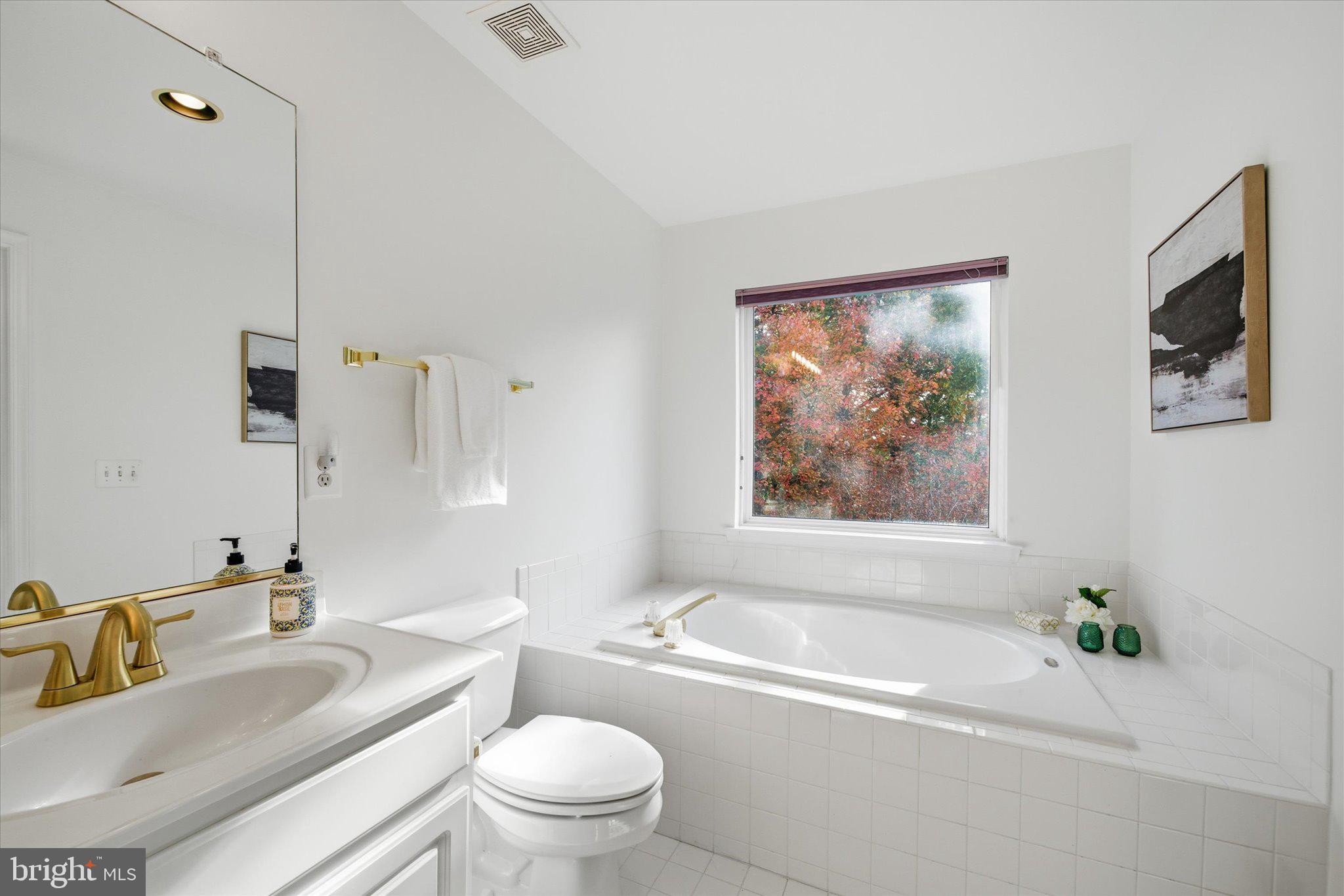 ARMISTEAD PARK - Residential