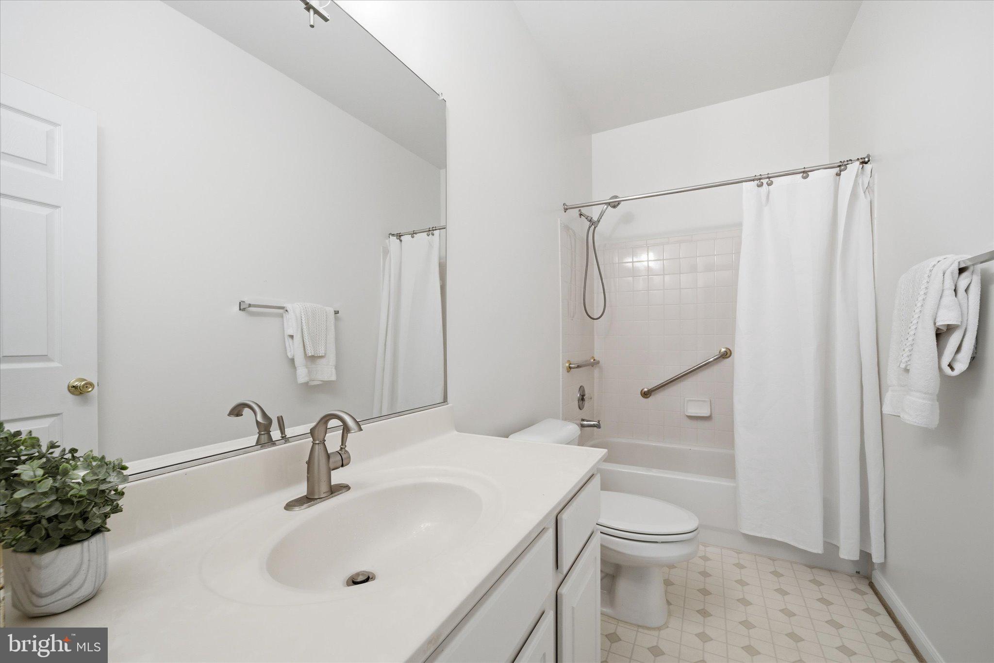 ARMISTEAD PARK - Residential